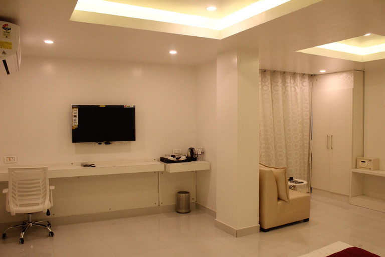 Others 4, F Hotel Port Blair Andaman, South Andaman