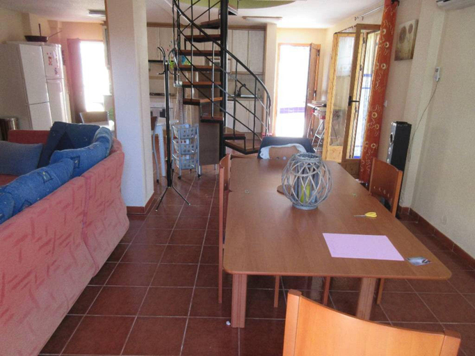 Others 5, Villa Duplex 8 Persons, Terrace, Swimming Pool And Bbq, Alicante