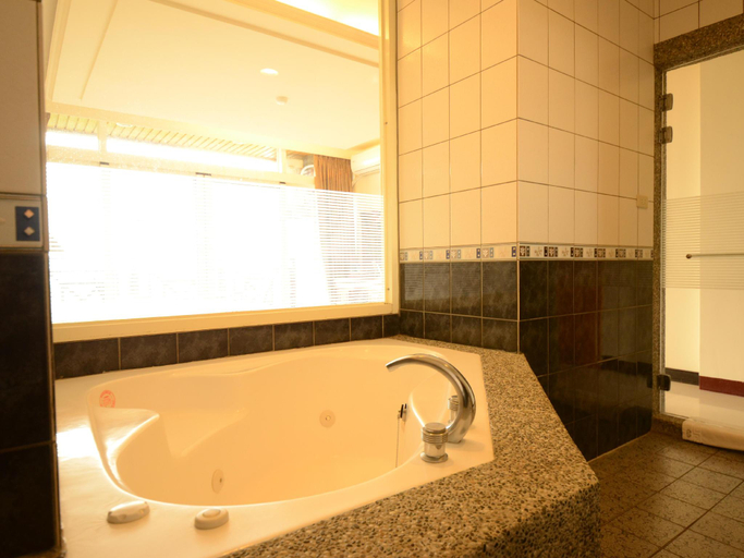Bathroom 3, Dahu-villa, Yulin