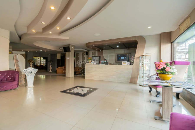 Public Area 1, Urbanview Hotel Best skip Palembang, Palembang