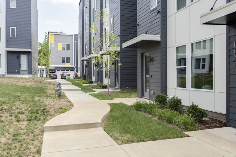 Exterior & Views 2, Harmony Highrise, Davidson