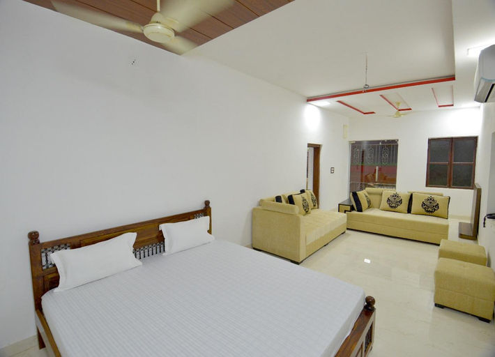 Bedroom 1, Rawat Resort, Jodhpur