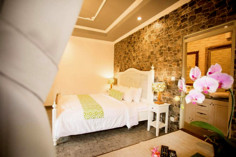Bedroom 30