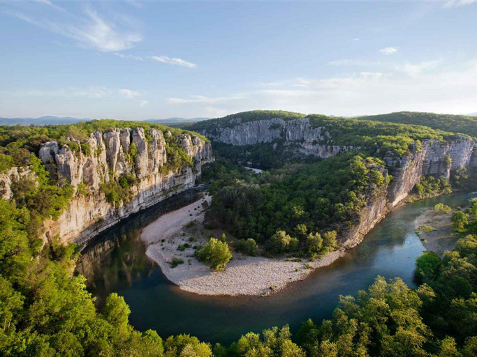 Exterior & Views 5, Luxury villa on a private domain, located almost directly on the Ardeche!!, Ardèche