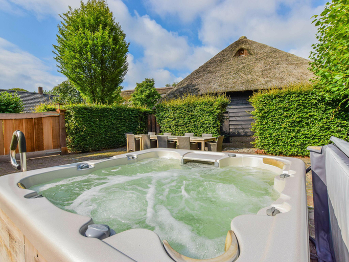 Sport & Beauty, Holiday Home in Alphen near Het Zand Beach, Alphen-Chaam