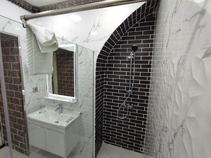 Bathroom, Dionis Boutique Hotel, Baku
