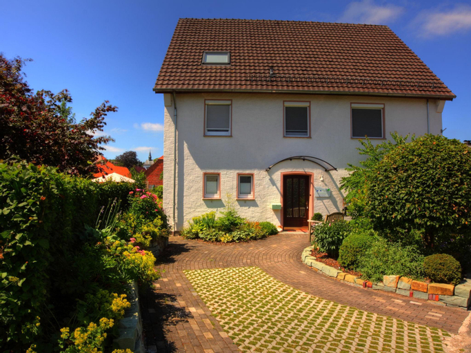 Swanky Apartment in Nieheim ot Merlsheim with Sauna, Höxter