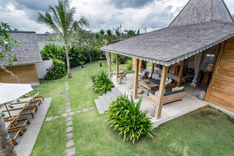 Picture This, Enjoying Your Holiday in a Luxury 5 Star Villa in Kerobokan, For Less Than a Hotel, Badung