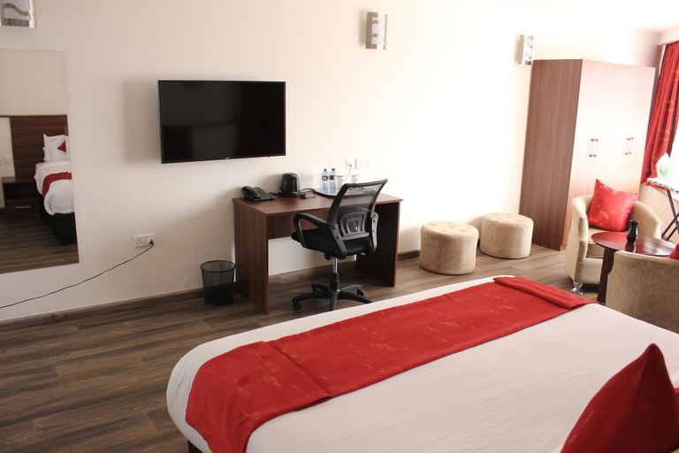 Bedroom 5, The Crossroads Hotel, Westlands, Westlands