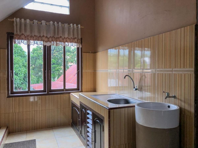 Bedroom 4, Sinar Hotel (temporarily closed), Enrekang