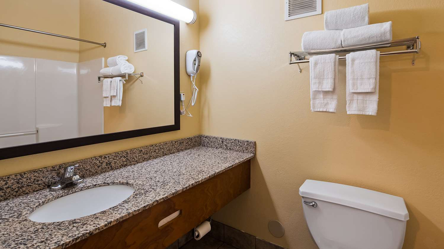 Bathroom 4, Country Inn & Suites by Radisson, Pickerington, OH, Fairfield