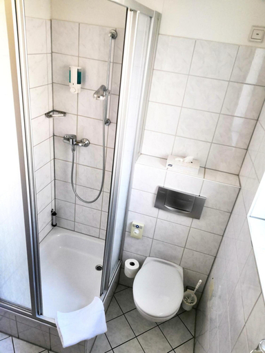 Bathroom 4, Fantasie, Ansbach