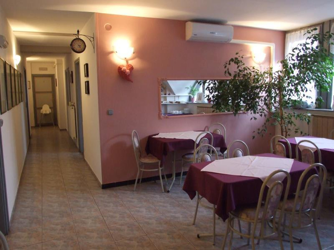 Food & Drinks 3, St. Kristof Panzio, Eger
