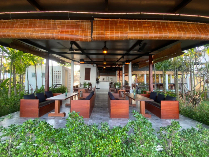 Public Area 3, The Riviera Champasak, Pathoomphone
