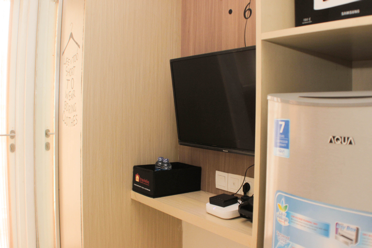 Others 5, Cozy Living Studio Room at Springlake Summarecon Bekasi Apartment By Travelio, Bekasi