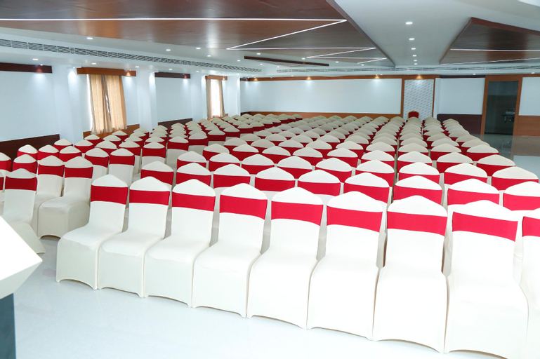 Business Facilities 10