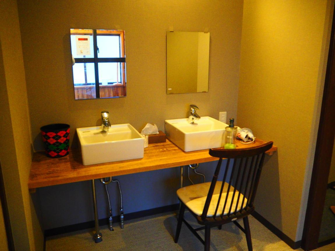 Bedroom 3, Kusatsu Onsen Ryokan Eidaya, Kusatsu