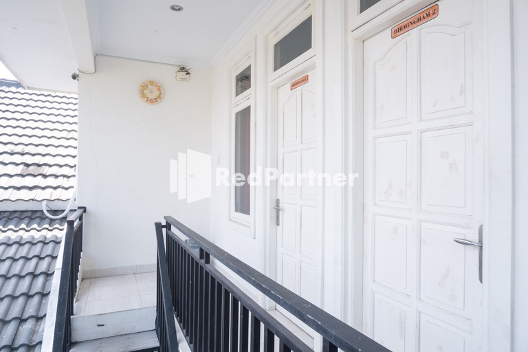 Public Area 3, Londres Bed and Breakfast RedPartner near Gembira Loka Zoo, Yogyakarta