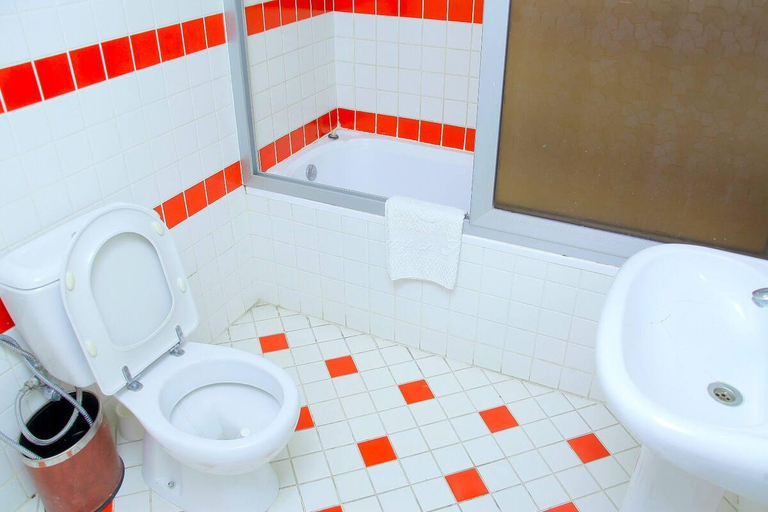 Bathroom, Yoly Addis Hotel, Addis Abeba