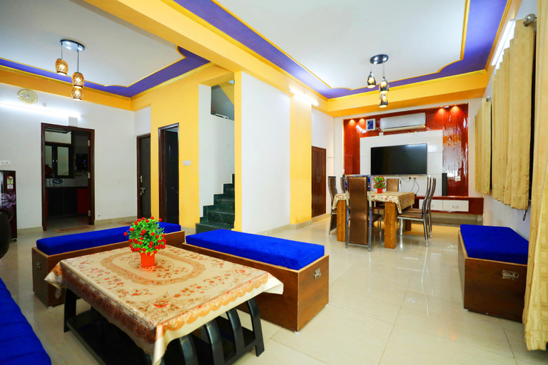 Public Area 2, Pandora Home Stay, Agra, Agra