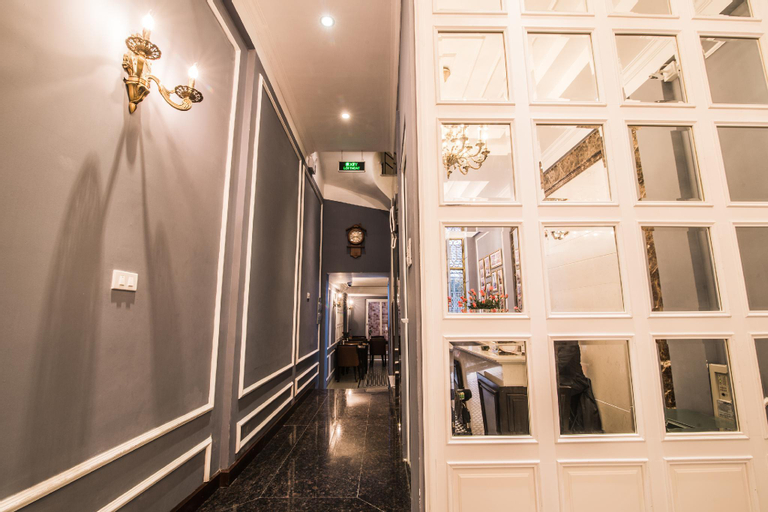 Ha Noi Crystal Pearl Hotel, Hoàn Kiếm