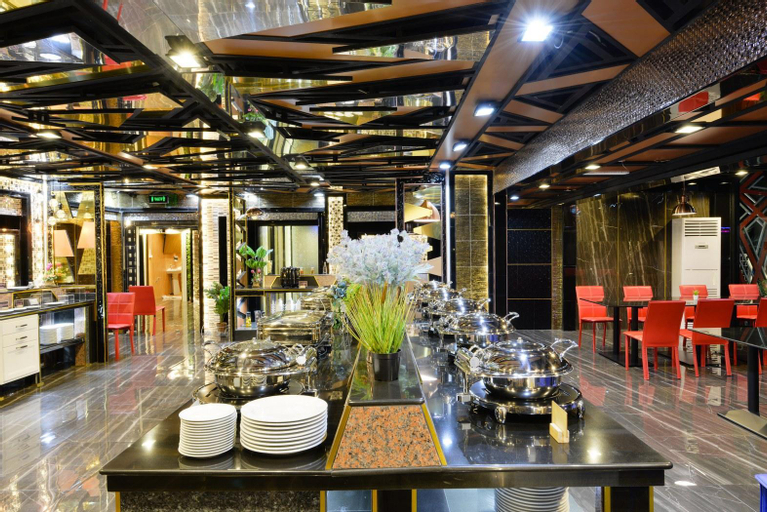 Food & Drinks 4, The Breton Hotel (Media), Bung Kum