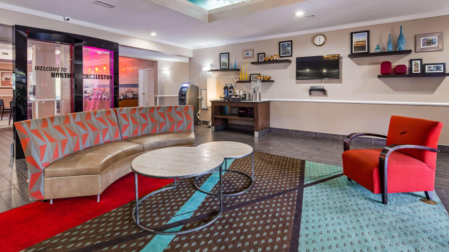 Public Area 2, Comfort Inn & Suites North Charleston - Northwoods, Charleston