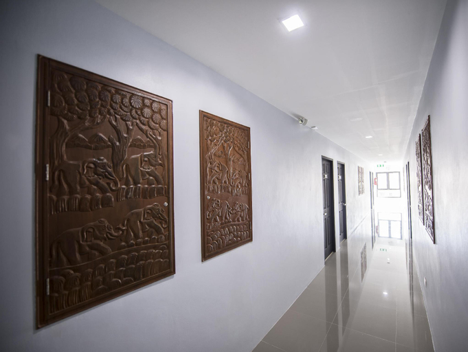 Others 4, Sixty-Sixplace, Muang Trang