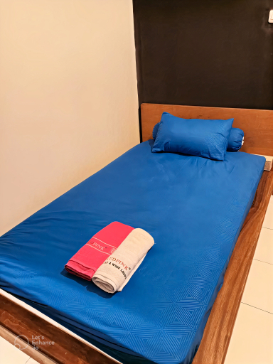 Bedroom 4, RedPink Hotel, Central Jakarta