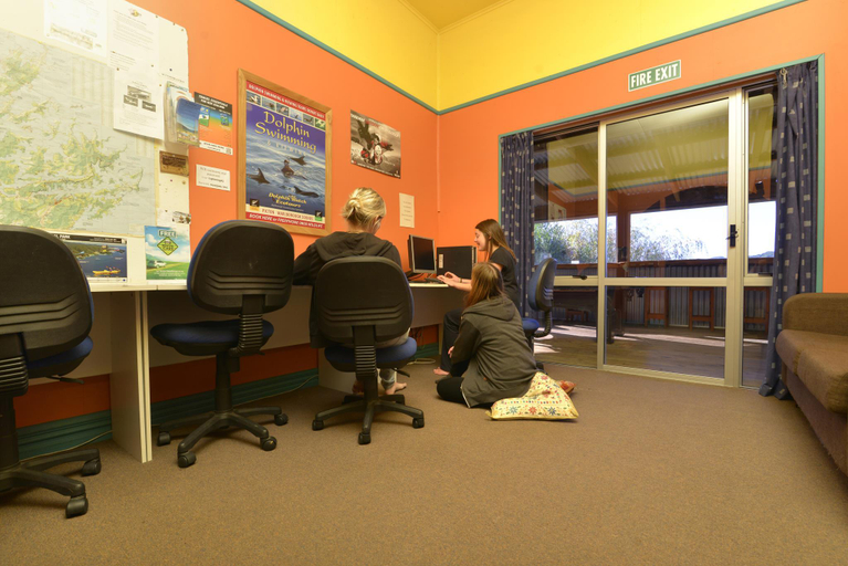 Public Area 4, Tombstone Motel, Lodge & Backpacker, Marlborough
