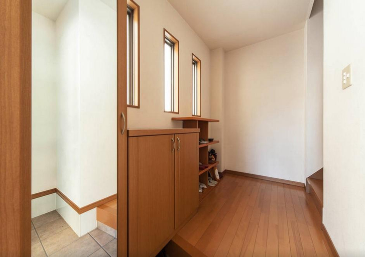Others 5, Awaza House 2, Osaka