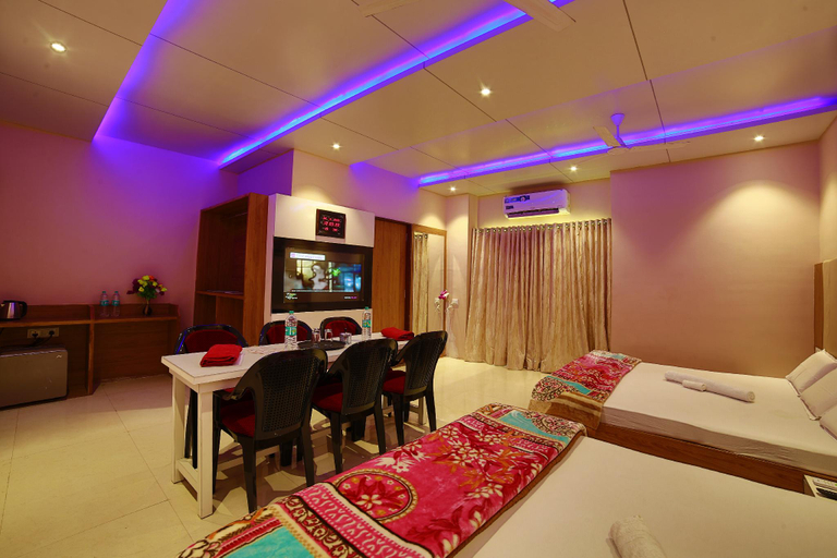 Bedroom 3, Hotel Maya Palace, Sirohi