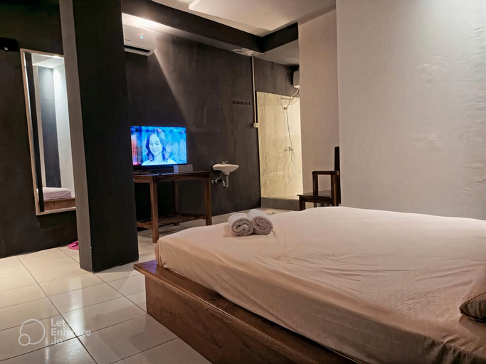 Bedroom 3, RedPink Hotel, Central Jakarta