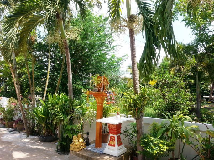 Exterior & Views 5, Coconut Palms Bungalow, Kantharawichai