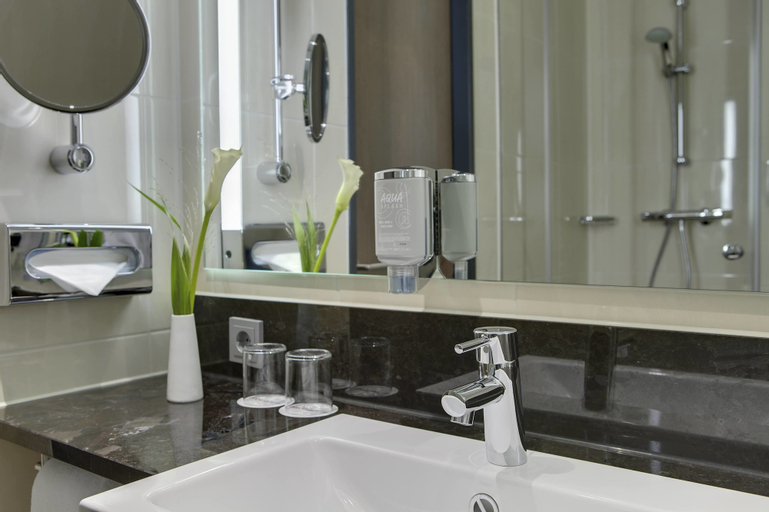 Bathroom 11