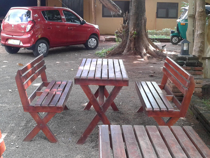 Garden 3, The Pub, N. Palatha Central