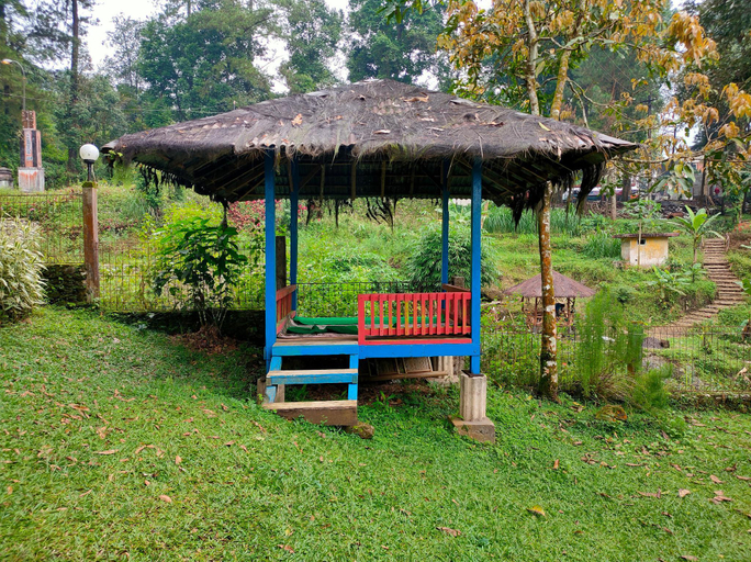 Others 4, Hotel Anita Baturaden, Banyumas