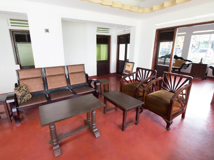 Public Area, Hamilton House, Negombo