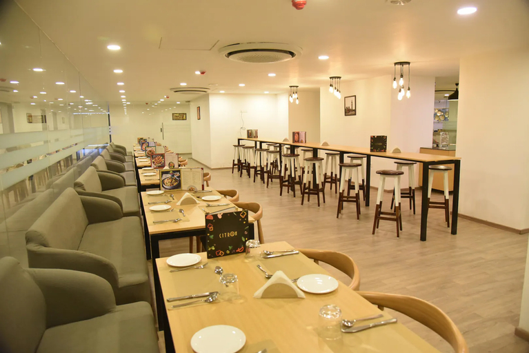 Food & Drinks 4, Hotel Central Inn, Ahmadabad