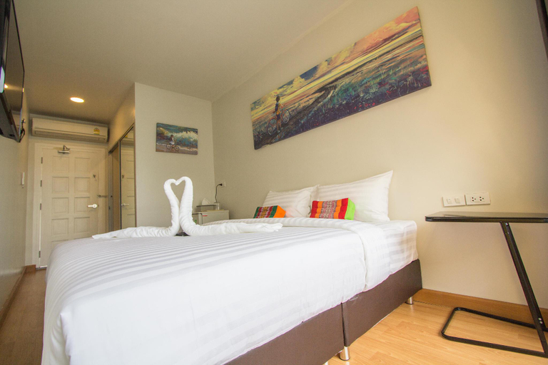 Bedroom 2, Ducati Bike Box Hostel, Muang Buri Ram