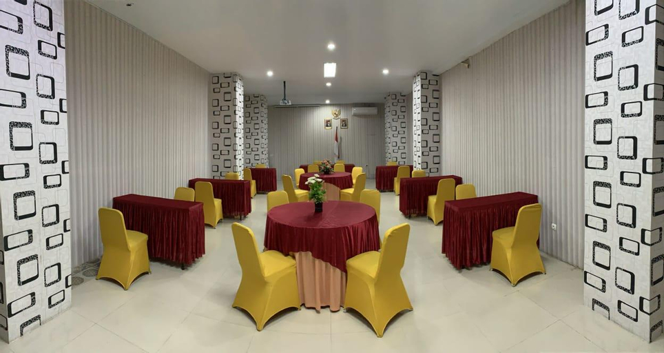 Public Area, D Madinah Inn  Syariah @Gentan, Sukoharjo