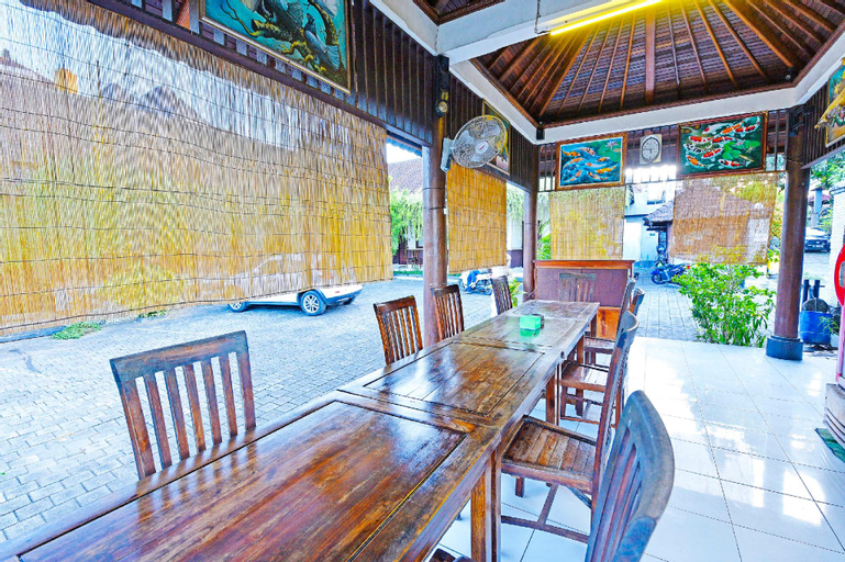 Food & Drinks 5, Capital O 91406 Agus Jaya Residence (tutup sementara), Denpasar