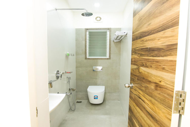 Bathroom 4, KK Inn - Guduvancherry, Kancheepuram