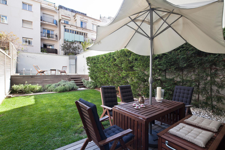 Others 4, Private Pool Garden Apartments, Barcelona