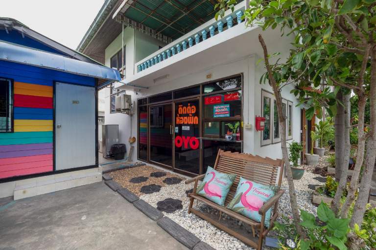 Public Area 1, OYO 75322 Tha Burapa Resort Bangsean, Muang Chon Buri