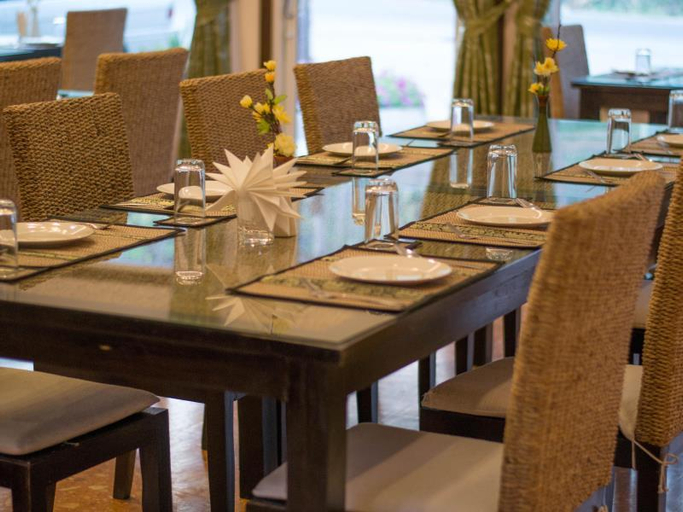 Food & Drinks 5, Rinrada Resort, Mae Rim