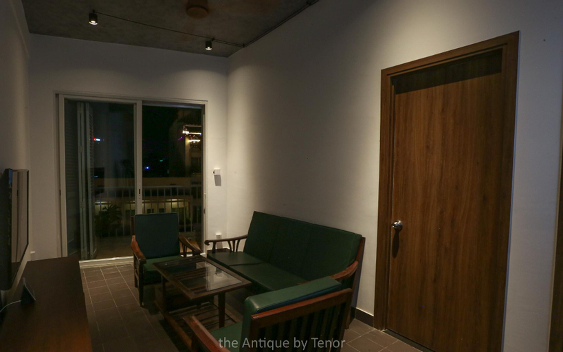 Others 5, The Antique by Tenor - w/ Free Netflix & at CBD, Quận 1