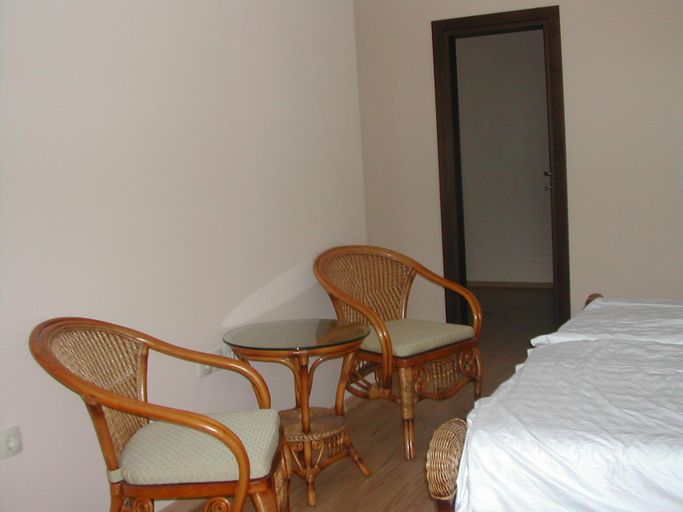 Bedroom 3, Chateau Del Marina Penthouses, Nesebar