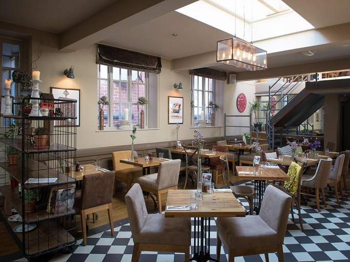 Food & Drinks 5, Darwins Townhouse, Shropshire