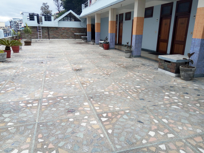 Others 2, Hotel Himsagar, Almora